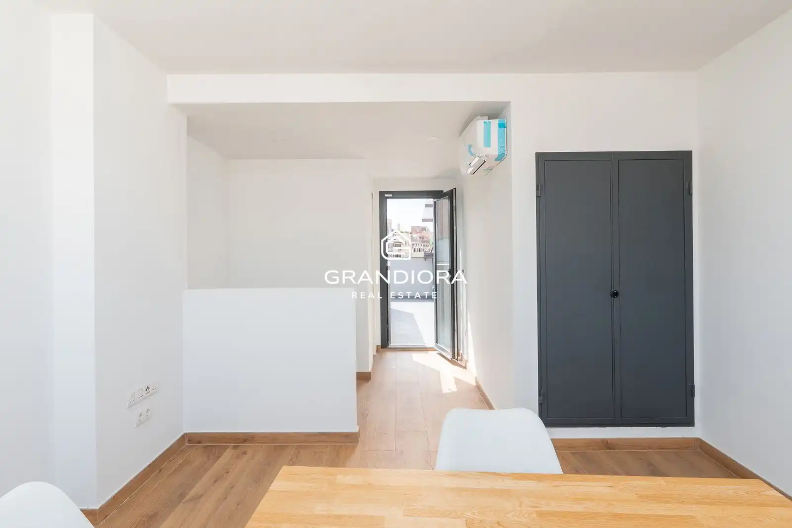 Penthouse mit Pool zum Verkauf in Calle de les Carolines 25, imagen 36