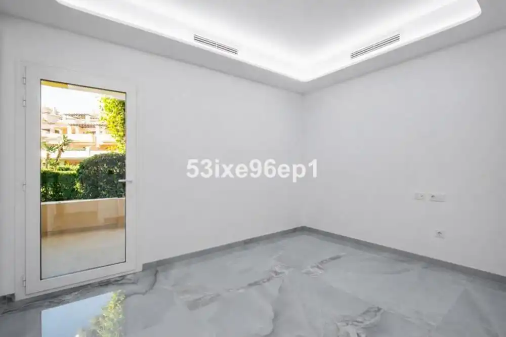Planta baja de alquiler en Benahavís con Aire acondicionado, Terraza y Trastero