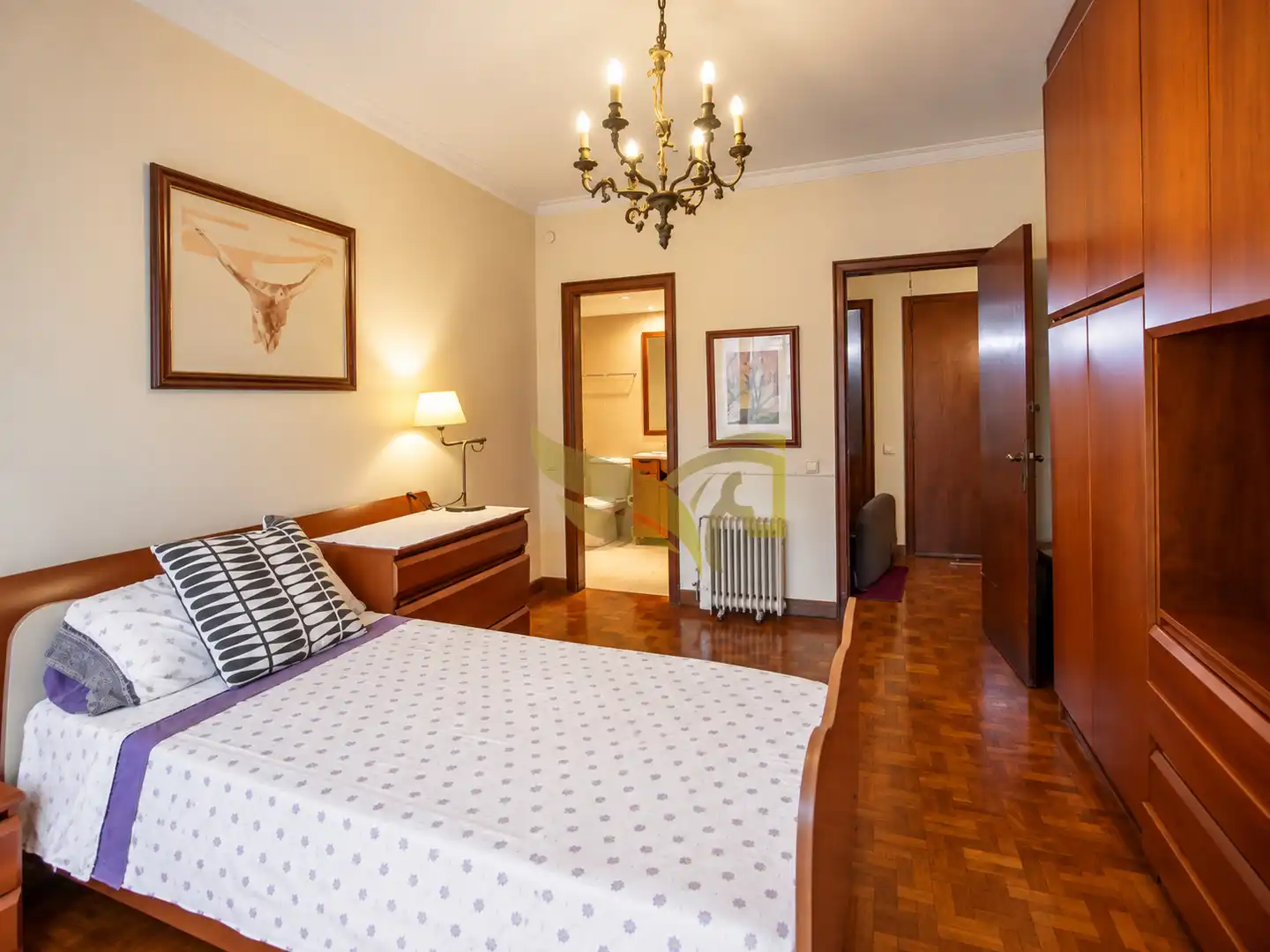 Bedroom of Flat for sale in Madrid  with Air Conditioner and Parquet flooring
