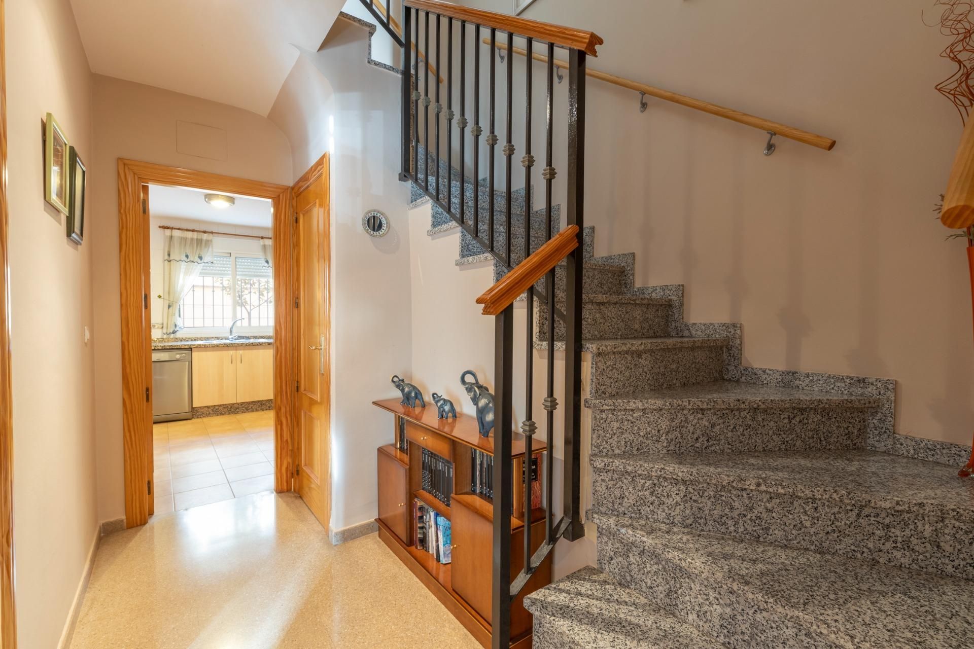 Casa adosada en venda en Maracena amb Aire condicionat i Balcó