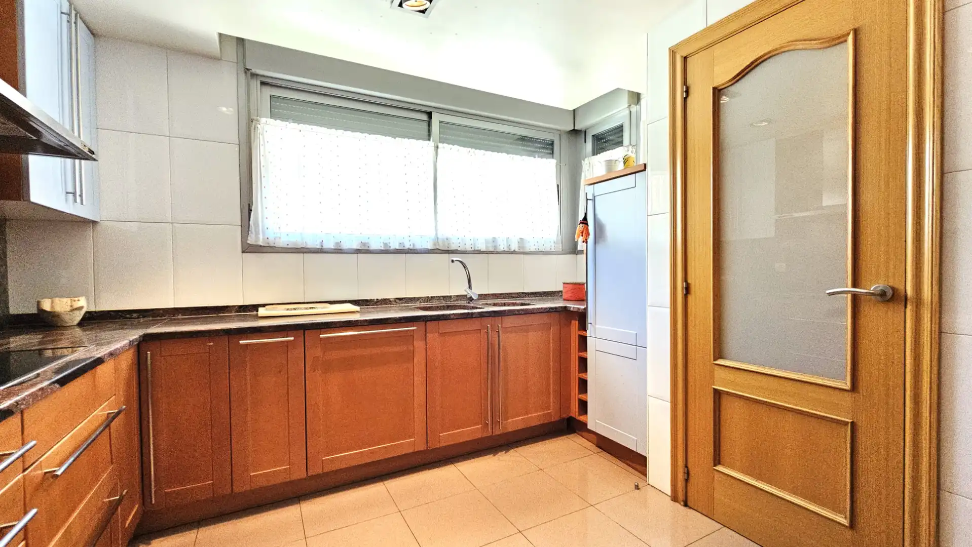 Cocina de Casa adosada en venta en Zaragoza con Aire acondicionado, Calefacción y Jardín privado