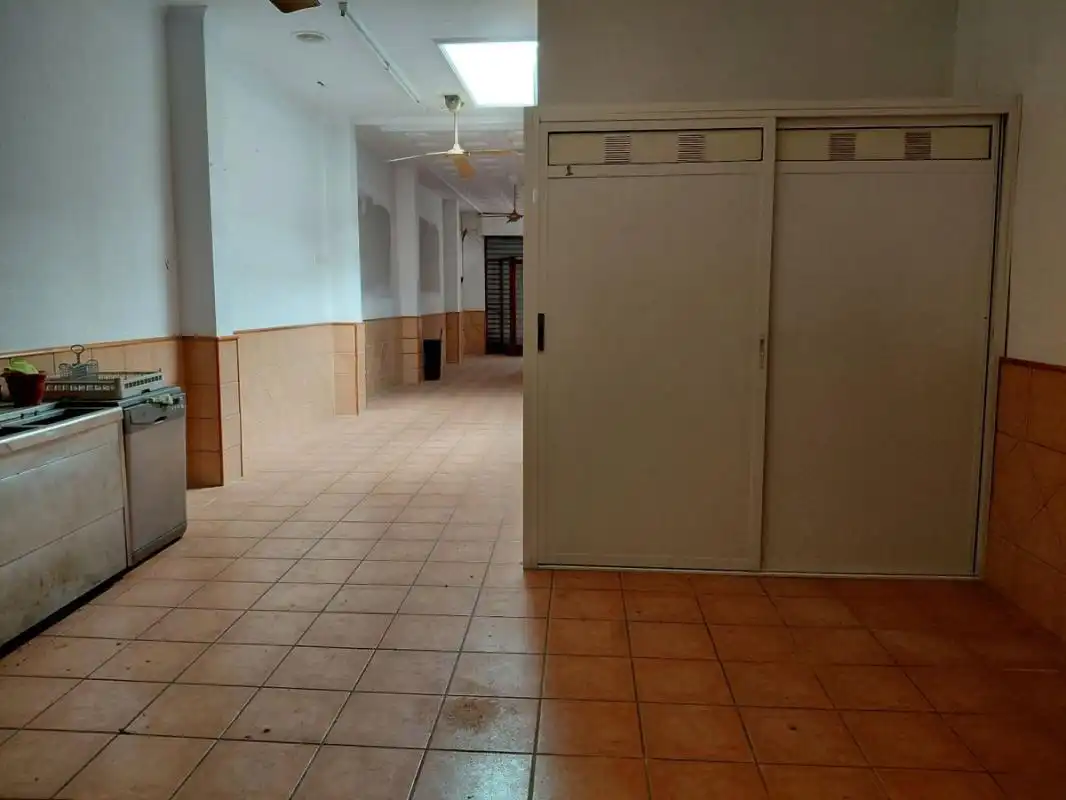 Local en venta en Corbera con Calefacción