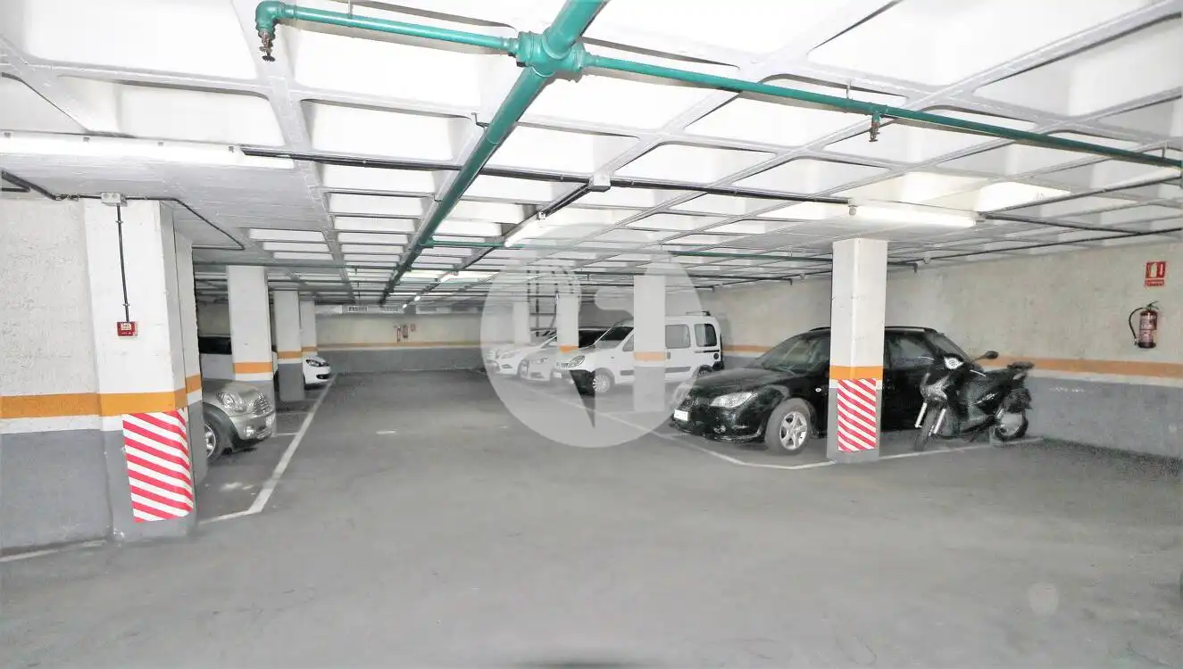 Parking for sale in Les Corts, imagen 4
