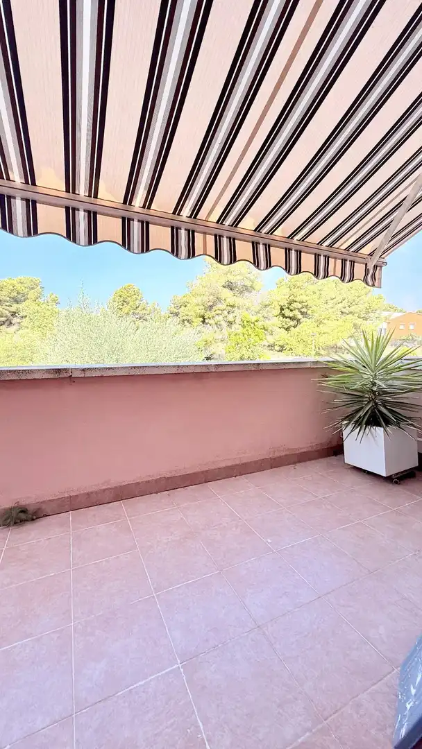 Terrassa de Casa adosada en venda en Cunit amb Aire condicionat, Calefacció i Jardí privat