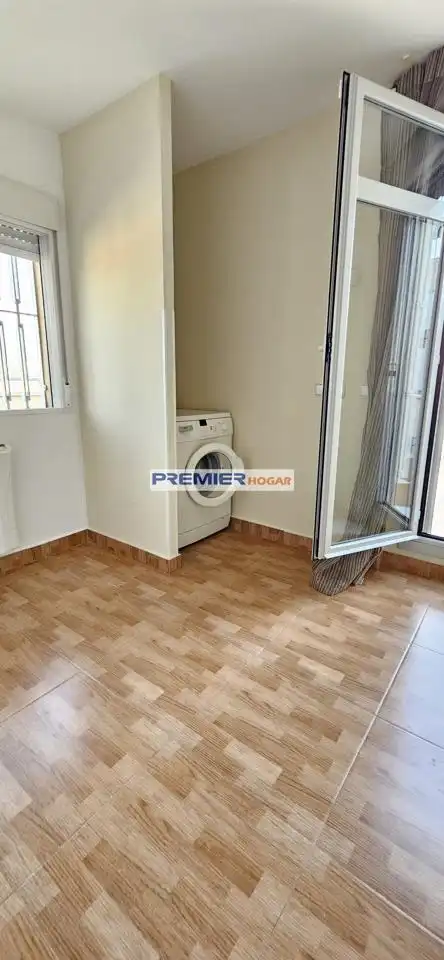 Einfamilien-Reihenhaus zur Miete in Torrejón de Ardoz mit Klimaanlage, Heizung und Privatgarten