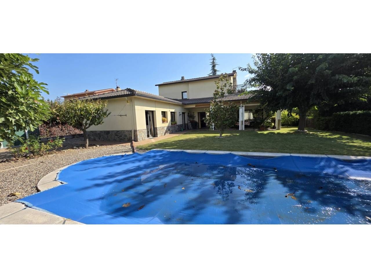 Vista exterior de Casa o chalet en venta en La Roca del Vallès con Calefacción, Jardín privado y Terraza