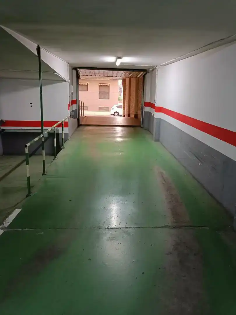 Parkplatz von Garage zur Miete in Casablanca 