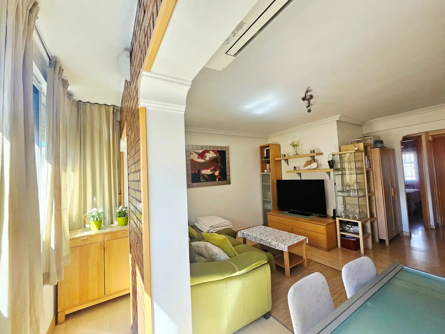 Sala de estar de Piso en venta en Madrid con Aire acondicionado, Calefacción y Trastero