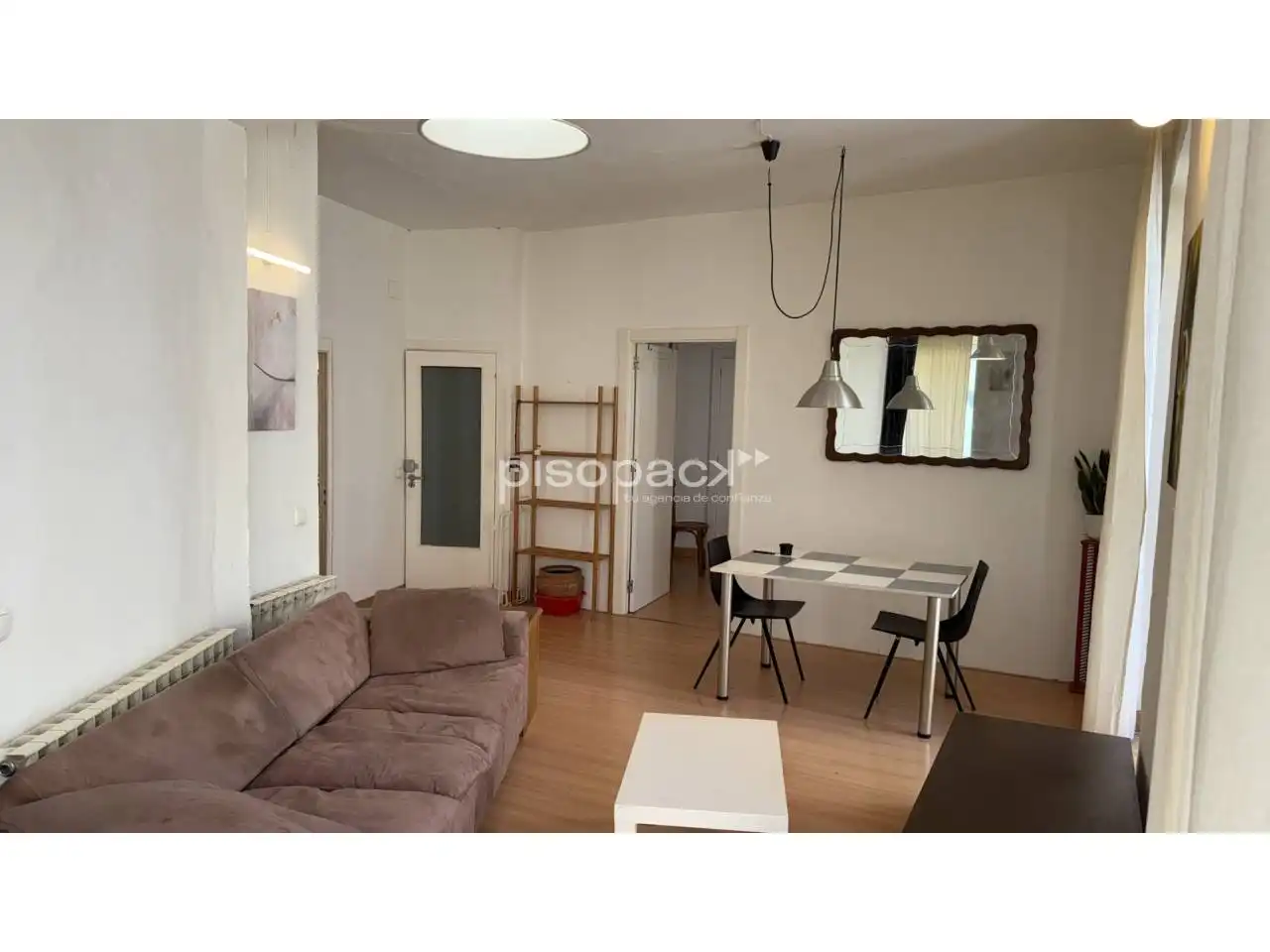 Living room of Flat for sale in  Pamplona / Iruña  with Heating, Parquet flooring and Storage room