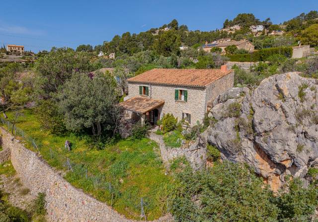 Finca rústica en Venta en  CAPDELLA-GALILEA en Puigpunyent