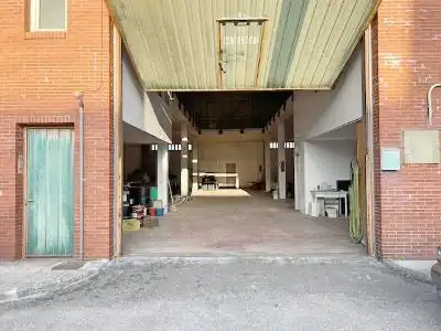 Nave industrial en venta en Santa Cruz de Bezana