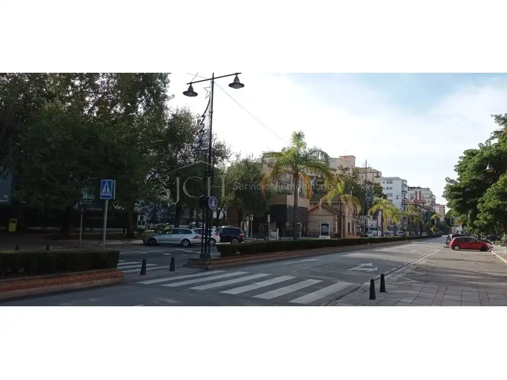Vista exterior de Garatge en venda en Fuengirola