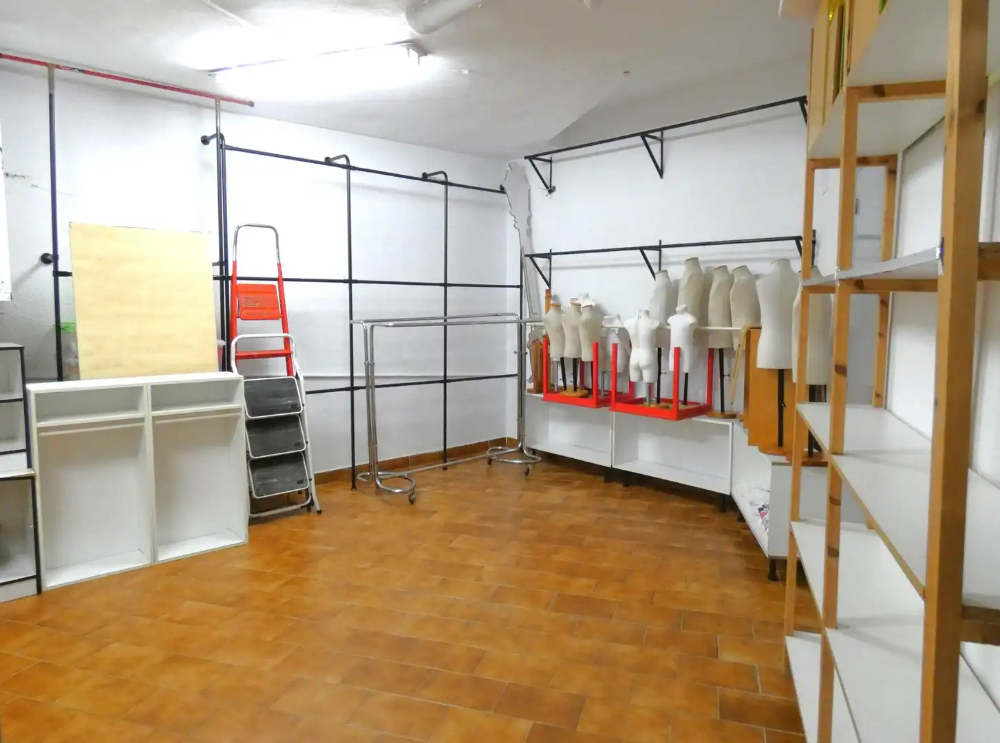 Business premises for sale in Sant Vicenç Dels Horts, imagen 11
