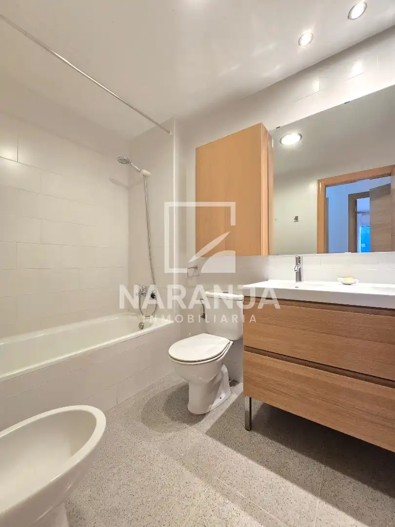 Appartamento con terrazza in vendita a Sant Joan Baptista, imagen 27