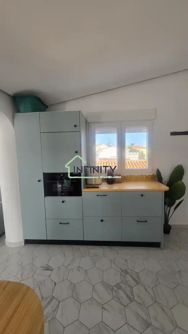 Kitchen of Houses for sale in Oliva  with Air Conditioner, Heating and Terrace