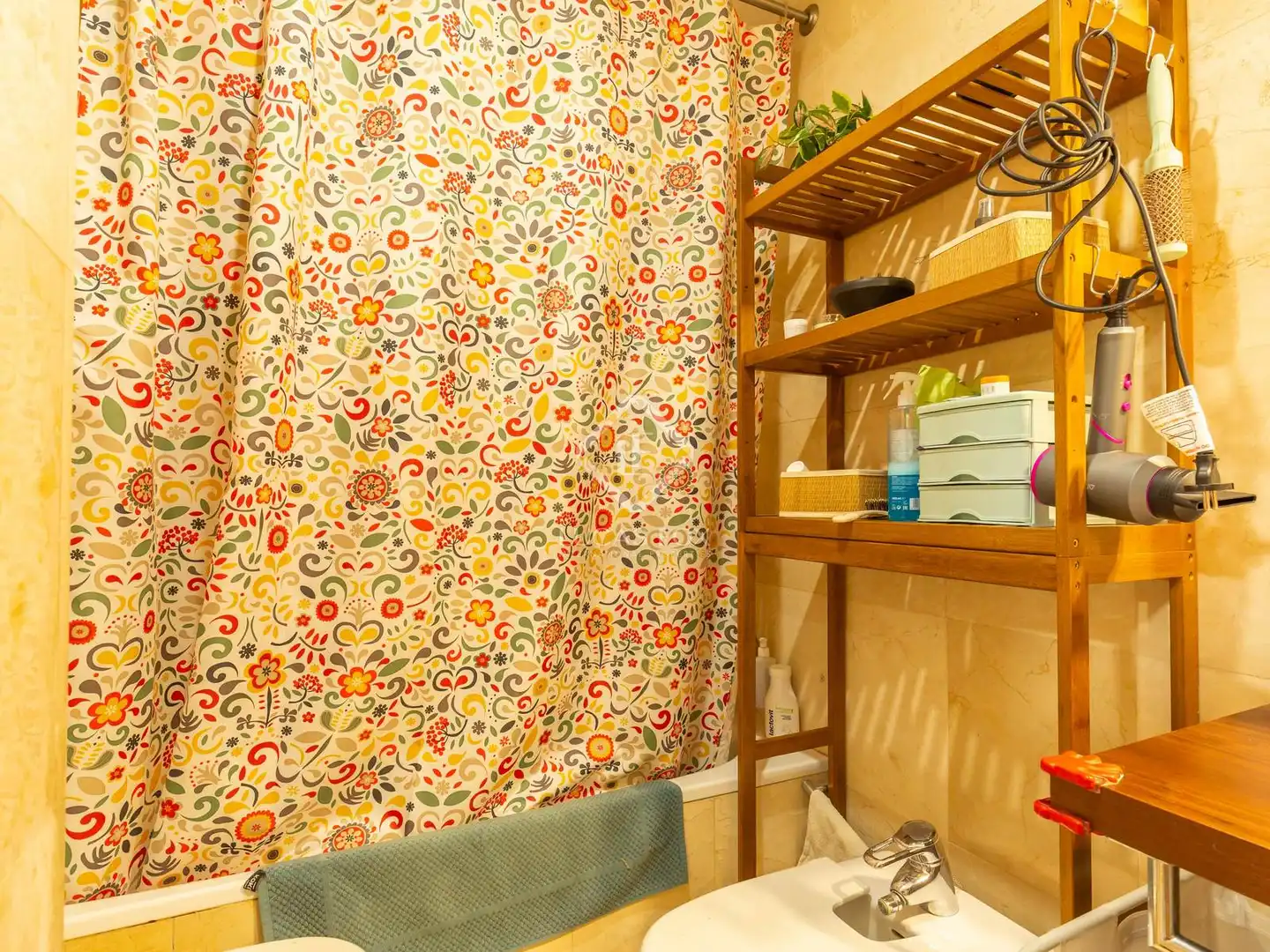 Baño de Piso en venta en Sant Just Desvern con Aire acondicionado, Terraza y Trastero