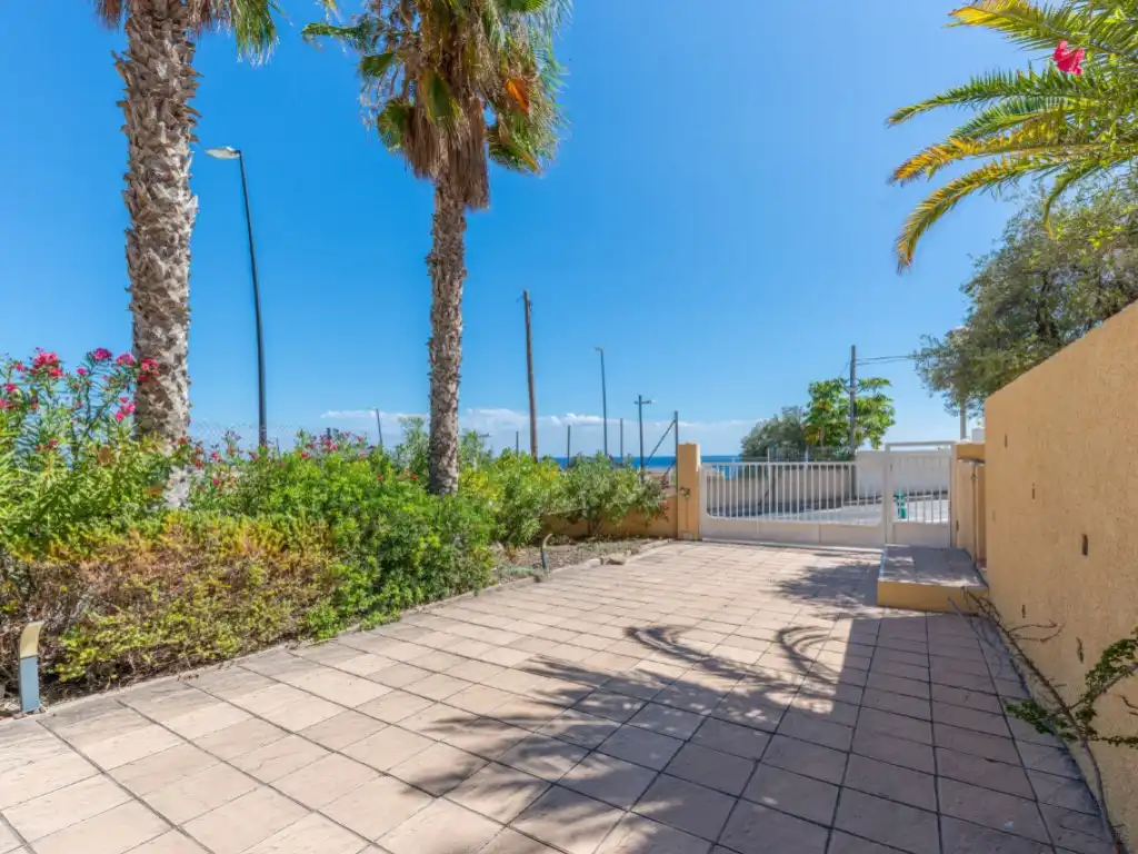 Houses for sale in Avenida Europa, Poble Nou - Montiboli