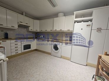 House for sale in Calle Conde Valmaseda