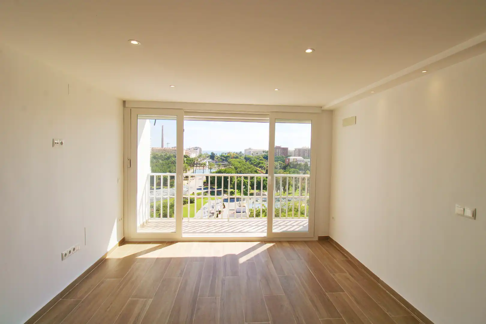 Living room of Flat for rent in Carretera de Cádiz