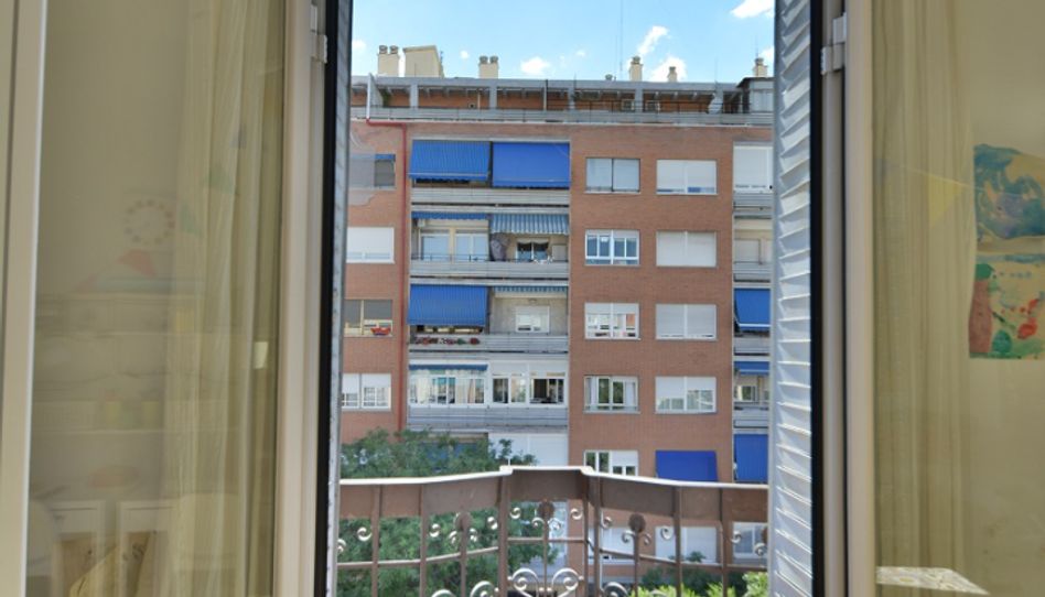 Piso de alquiler en Calle del General Álvarez de Castro, 42, Trafalgar - Imagen 3
