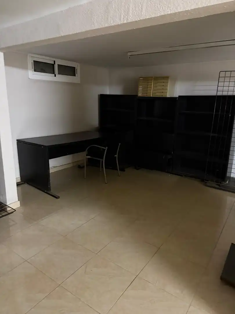 Local en venda en Ripollet amb Aire condicionat