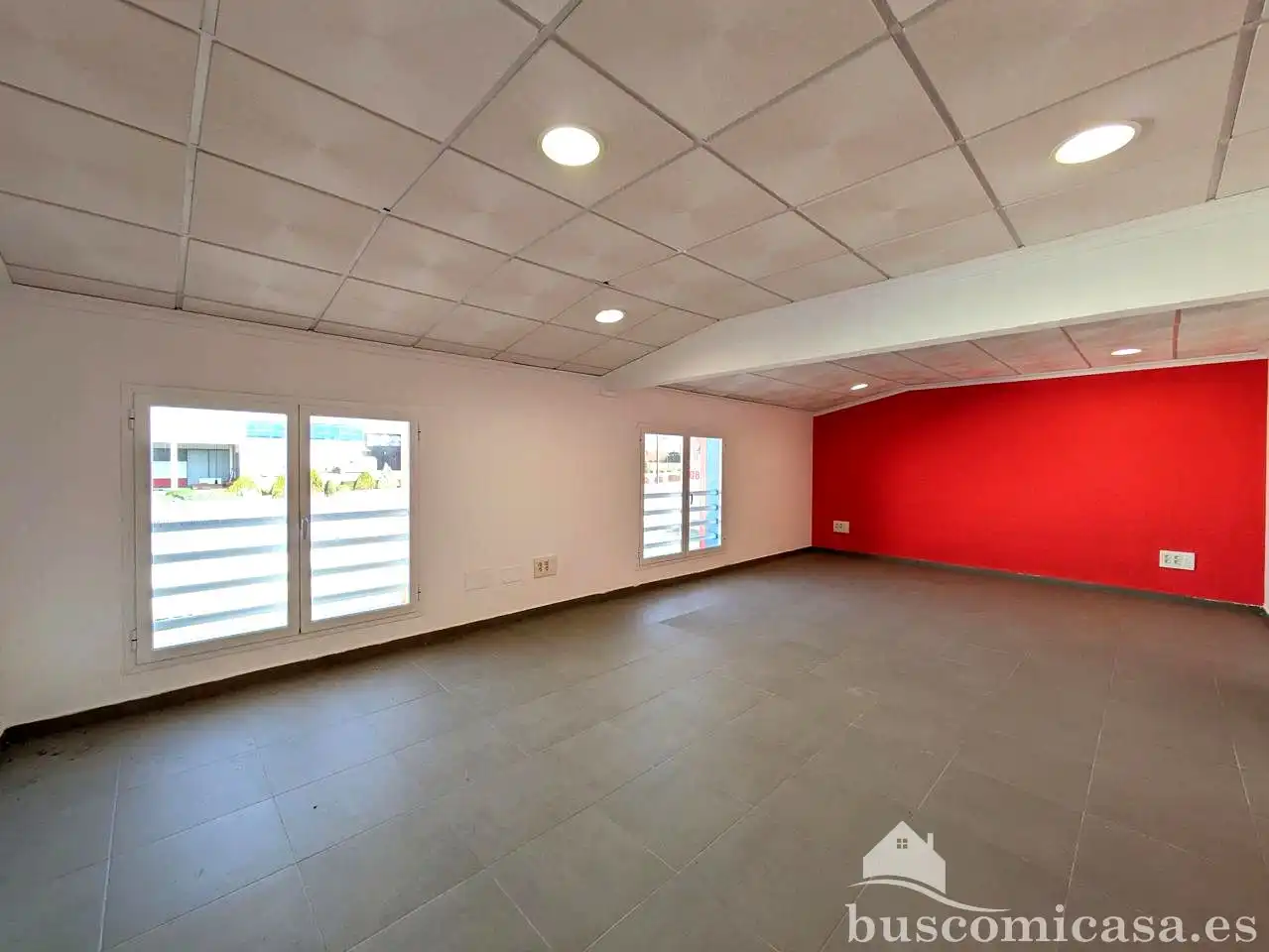 Industrial buildings for sale in Linares