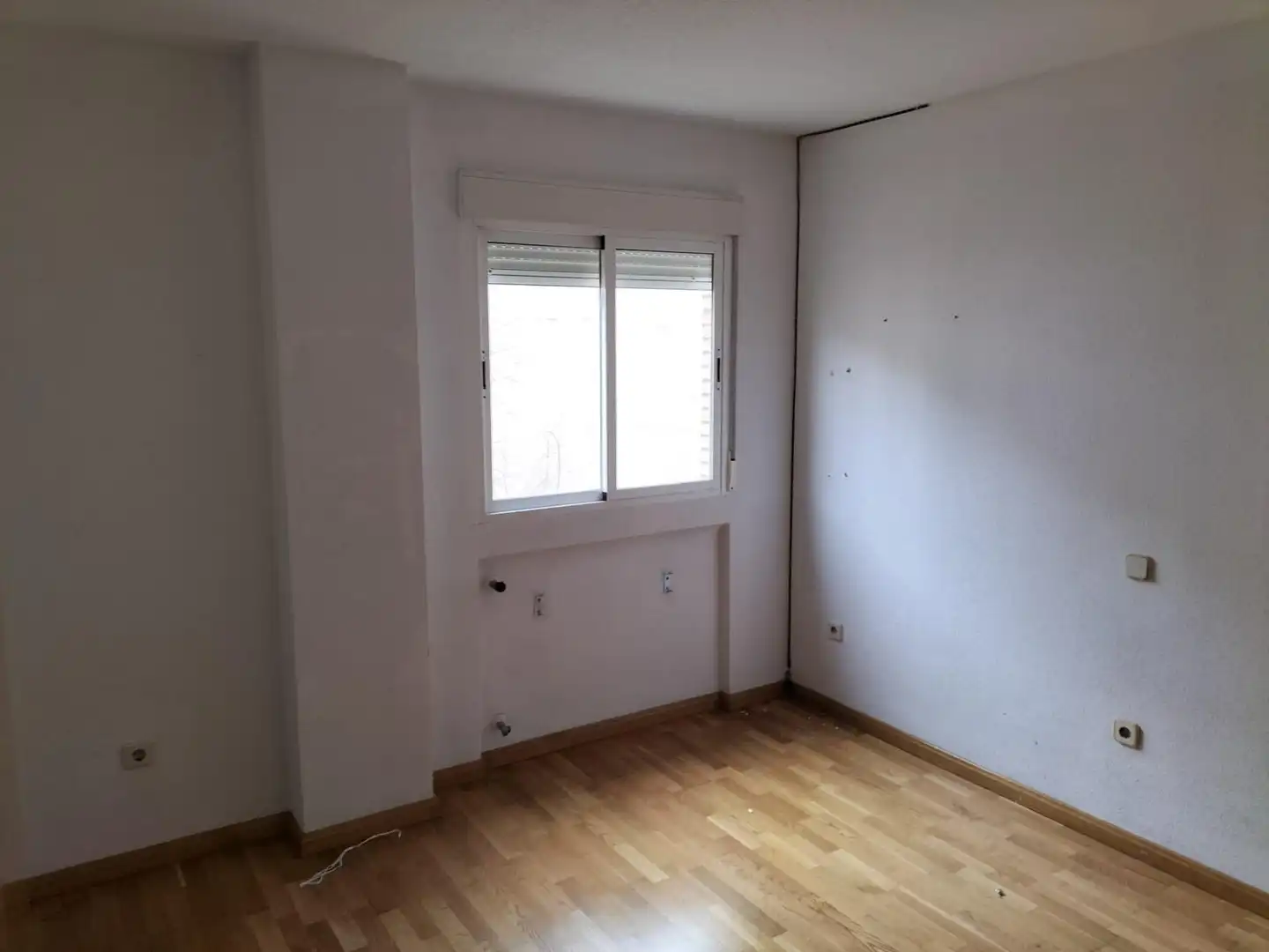 Schlafzimmer von Wohnung zum Verkauf in Madrid