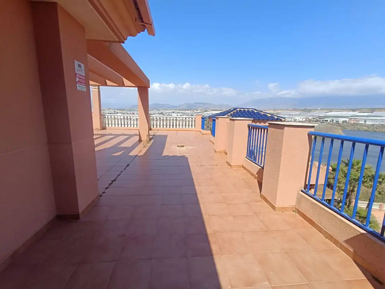 Terrasse von Dachboden zum Verkauf in El Ejido mit Klimaanlage, Heizung und Terrasse