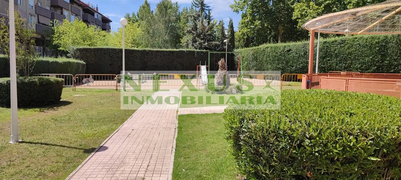 Appartamento con piscina in affitto a Montesol - Mejostilla