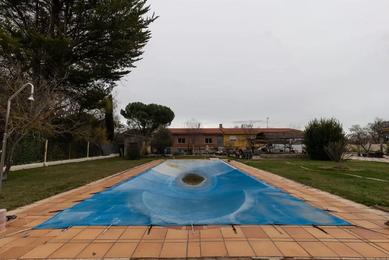 Piscina de Casa o xalet en venda en Villabáñez amb Calefacció, Jardí privat i Terrassa