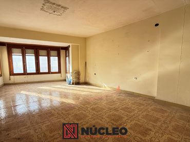 Adossat en venda a Carrer de Santa Bárbara