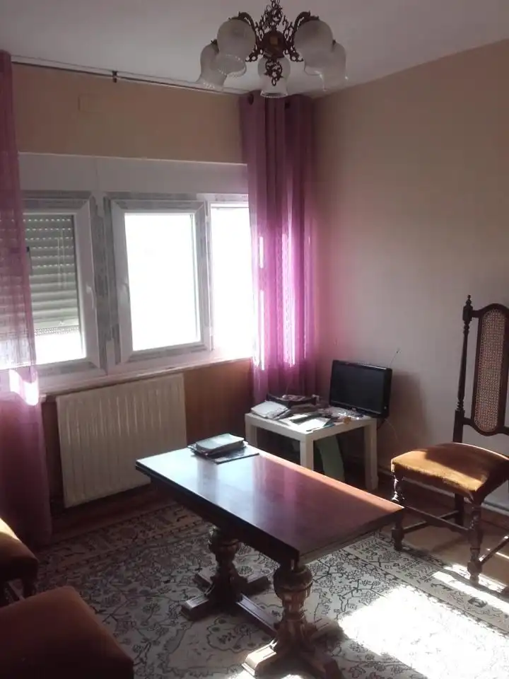 Bajo en venta en Valdeolea, imagen 4