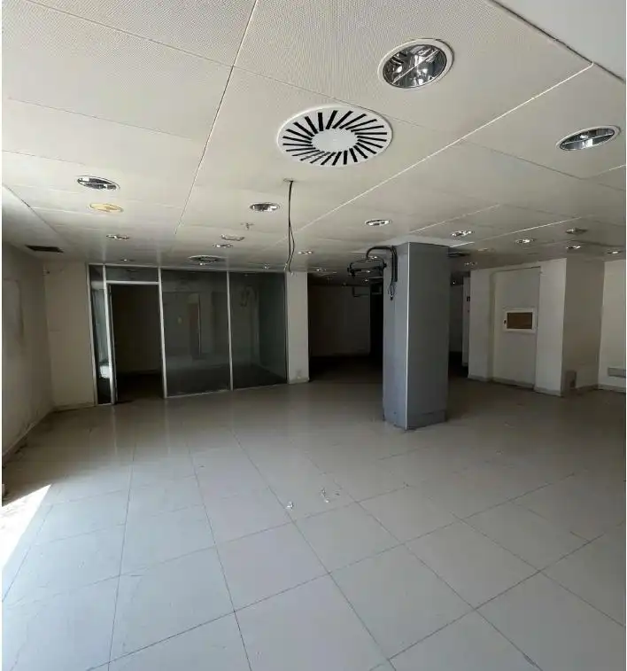 Local comercial en venda a Centro