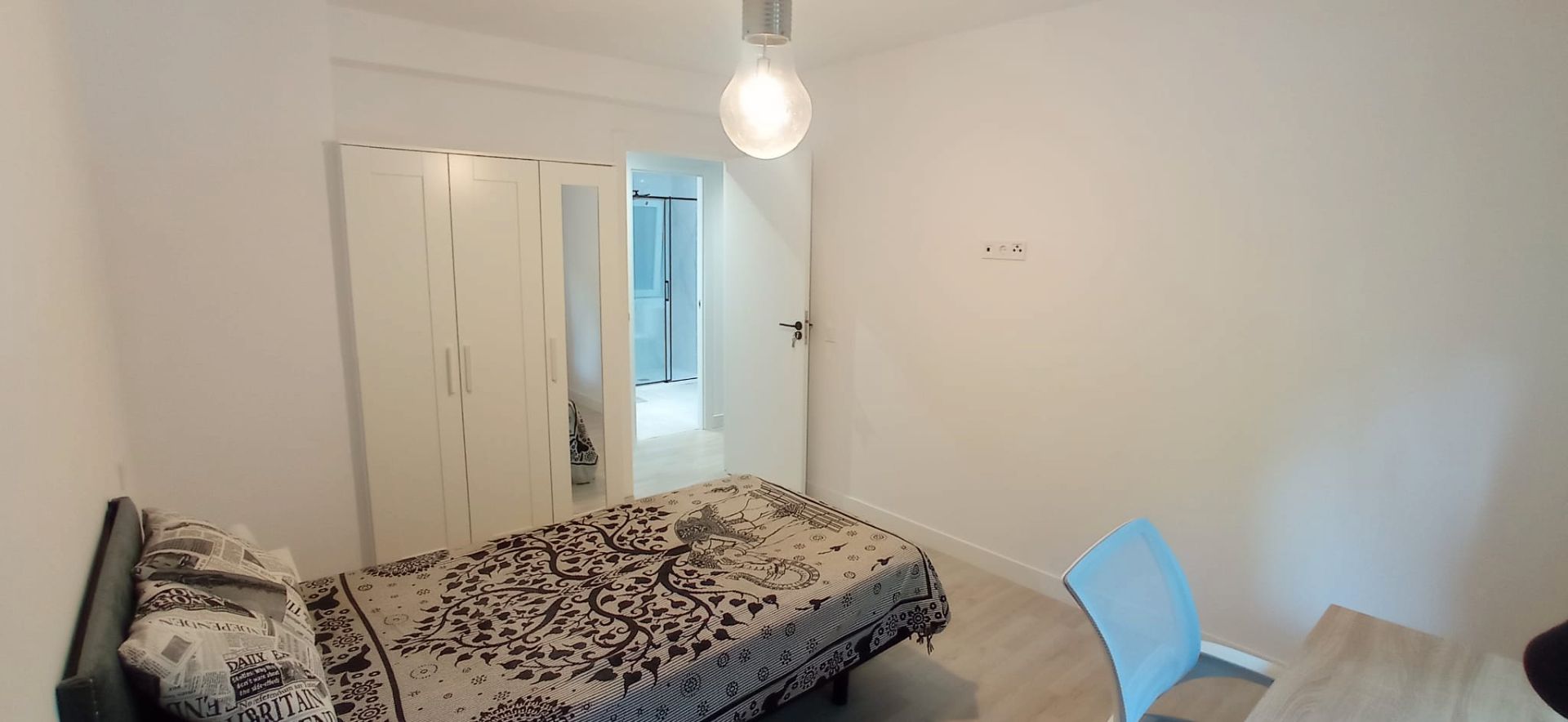 Bedroom of Flat to share in Alcalá de Henares  with Air Conditioner, Heating and Terrace