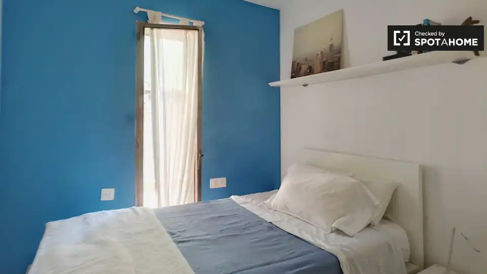 Room in Sant Gervasi i la Bonanova