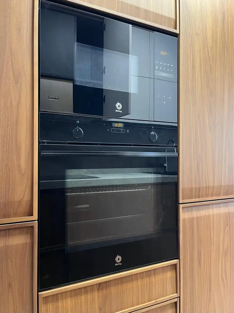 Cocina de Apartamento de alquiler en Málaga con Jardín privado, Terraza y Amueblado