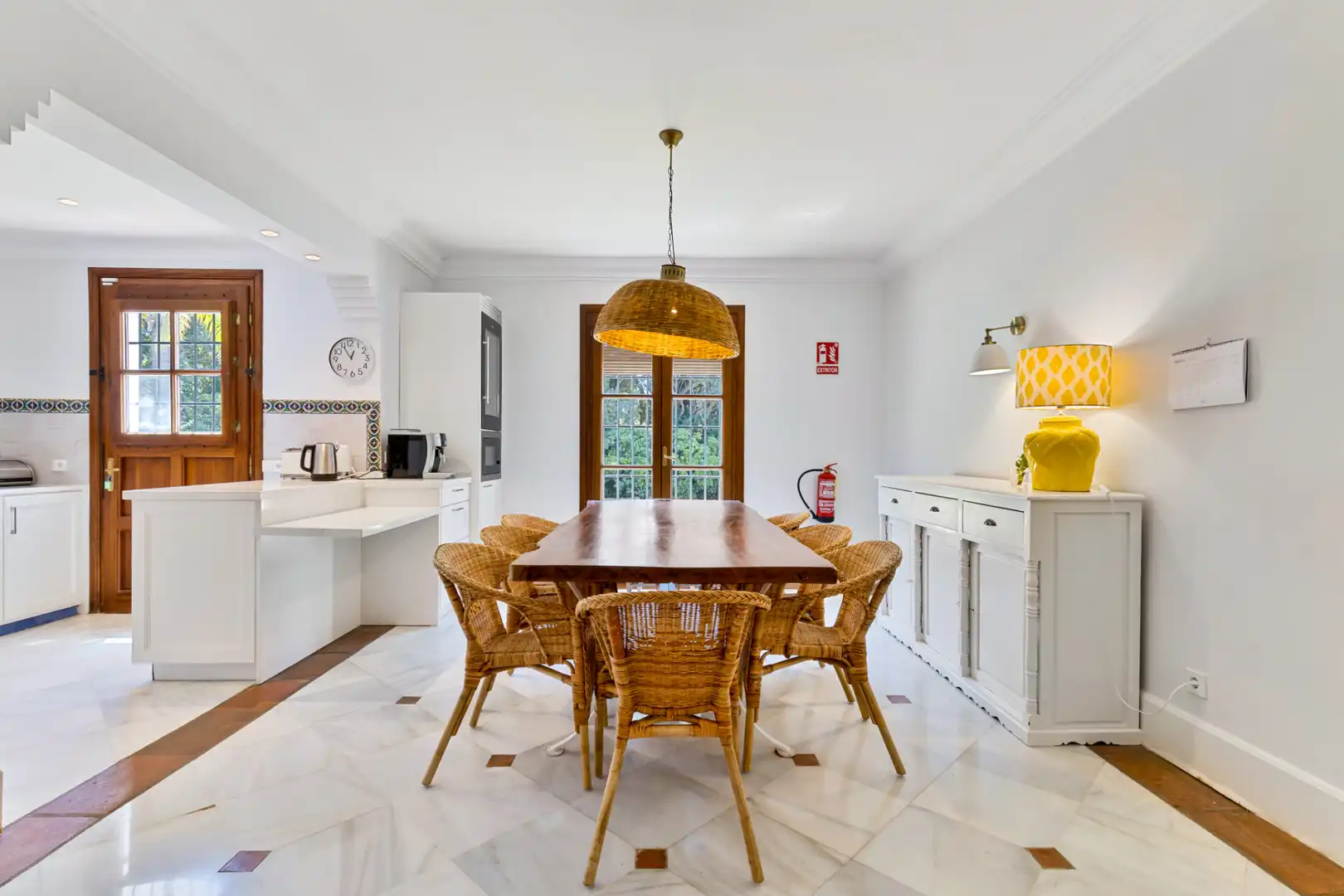 Esszimmer von Haus oder Chalet zur Miete in Marbella mit Klimaanlage, Privatgarten und Terrasse