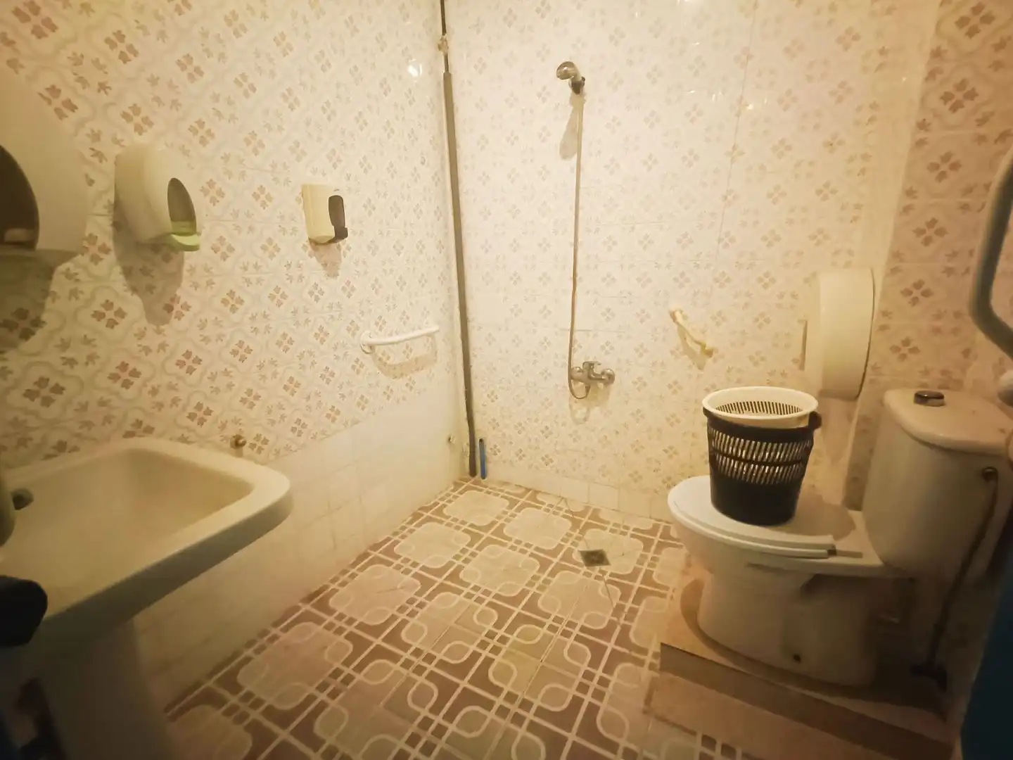 Badezimmer von Gebäude zum Verkauf in Valencia