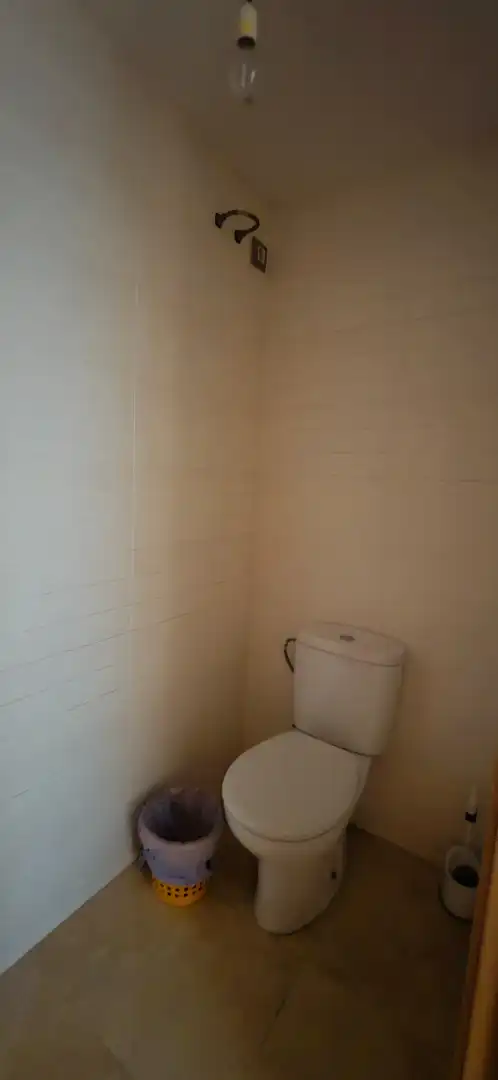 Badezimmer von Geschaftsraum zum Verkauf in Esplugues de Llobregat
