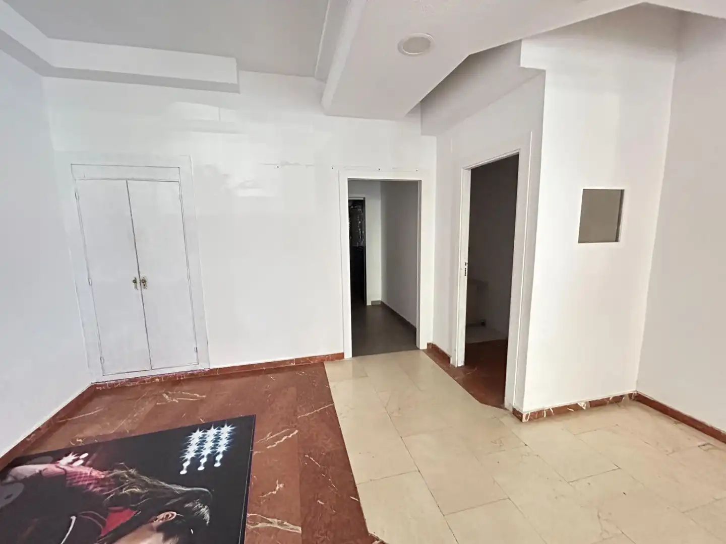 Local comercial de lloguer a Calle de Sigüenza, imagen 12