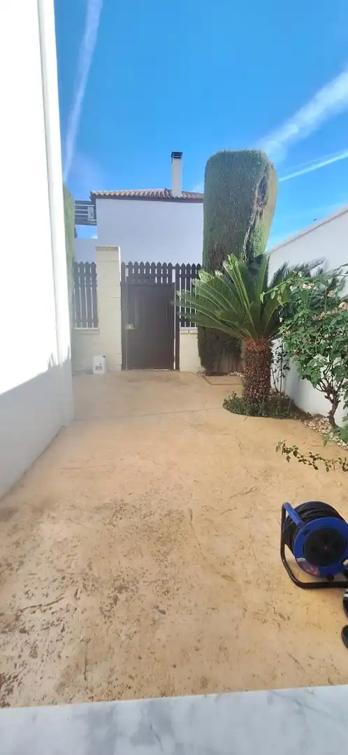 Villa mit Pool zum Verkauf in Alcalá del Río, imagen 4