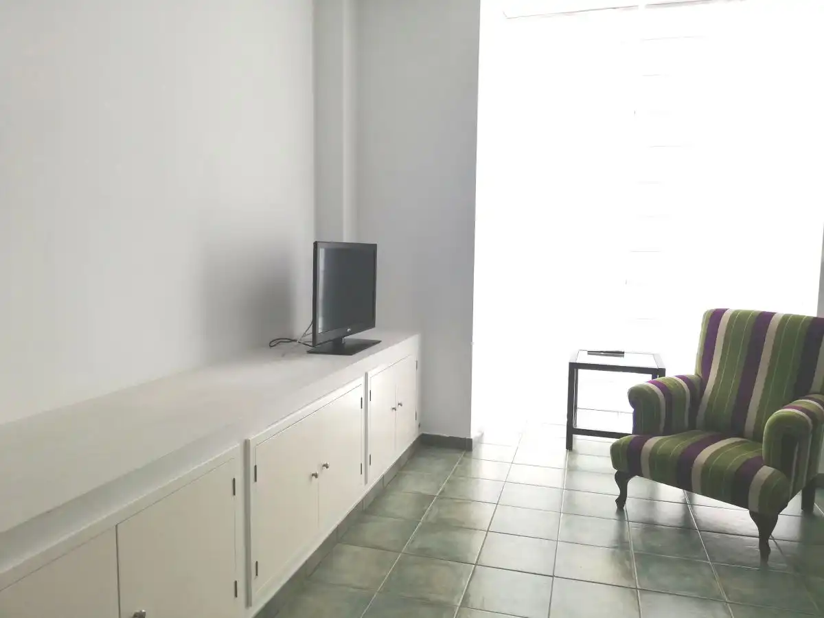 Sala de estar de Piso de alquiler en Huelva con Aire acondicionado, Amueblado y Balcón