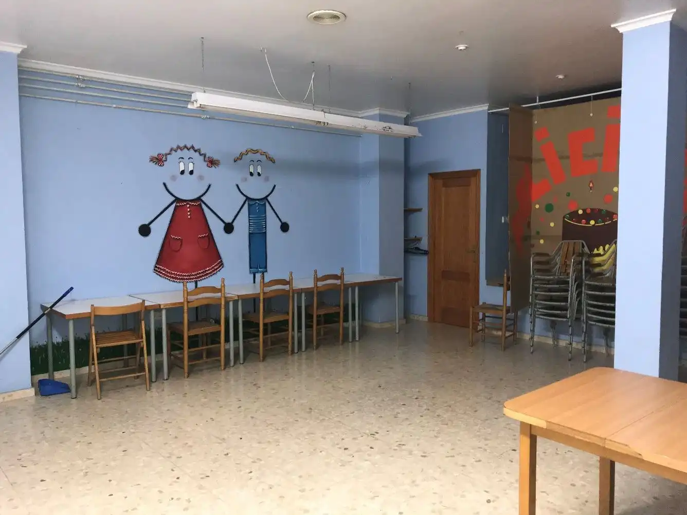 Locale commerciale in vendita a Carlet