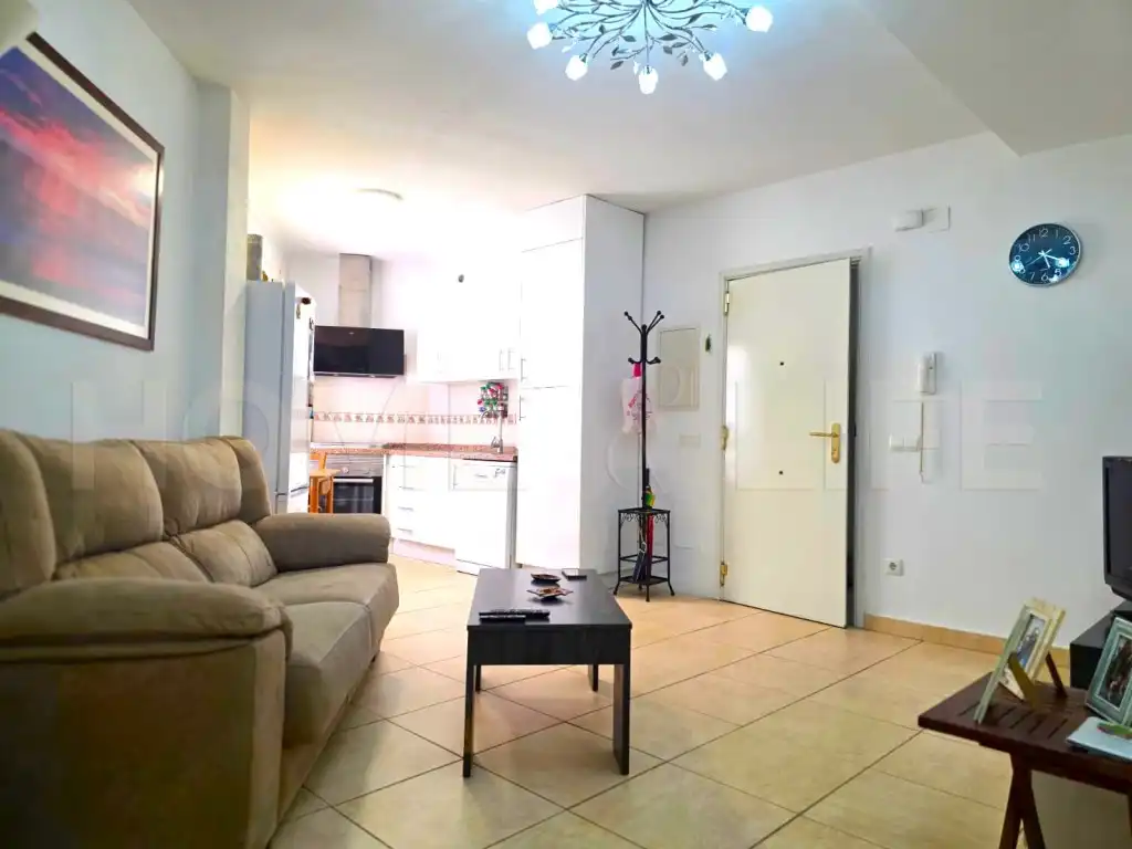Sala de estar de Apartamento en venta en Torremolinos con Aire acondicionado y Amueblado