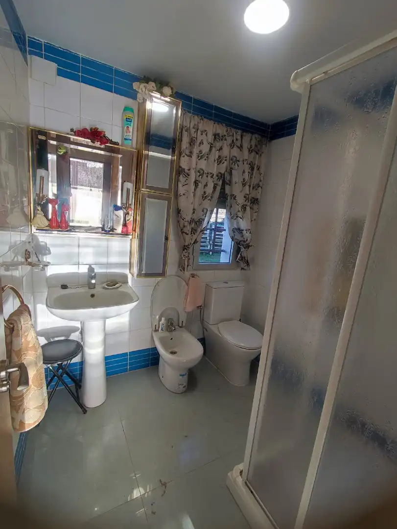 Badezimmer von Grundstücke zum Verkauf in Malpartida de Plasencia