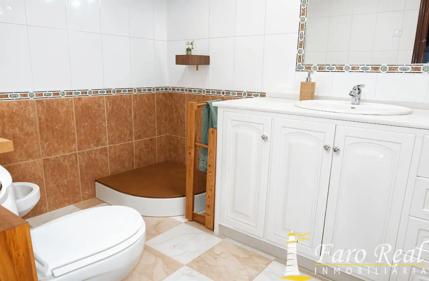 Bany de Finca rústica en venda en Sanlúcar de Barrameda amb Aire condicionat, Jardí privat i Terrassa