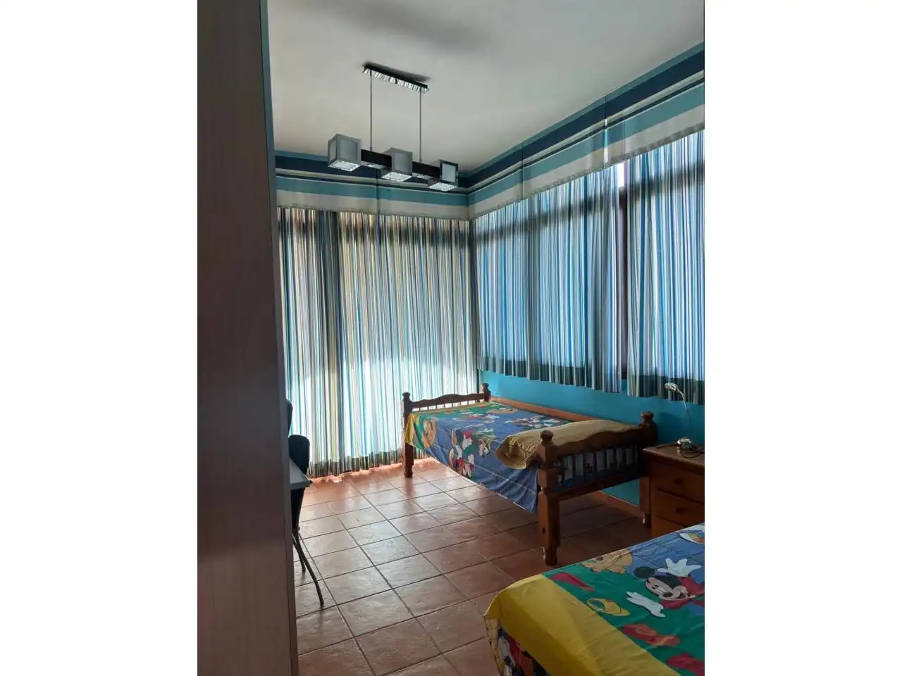 Dormitori de Finca rústica en venda en Estepona amb Aire condicionat, Calefacció i Jardí privat