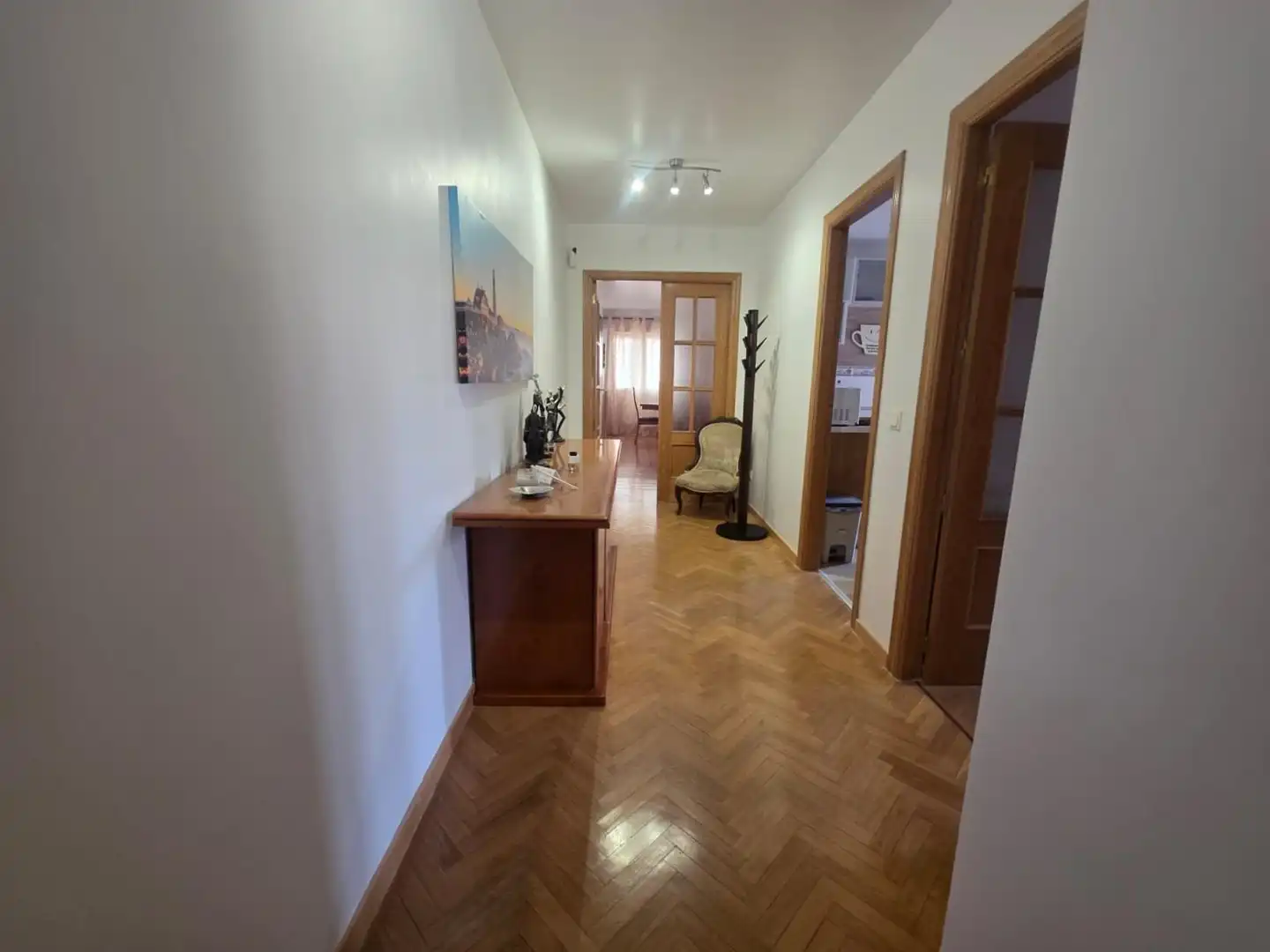 Wohnung zur Miete in Ávila mit Heizung, Parkett und Terrasse