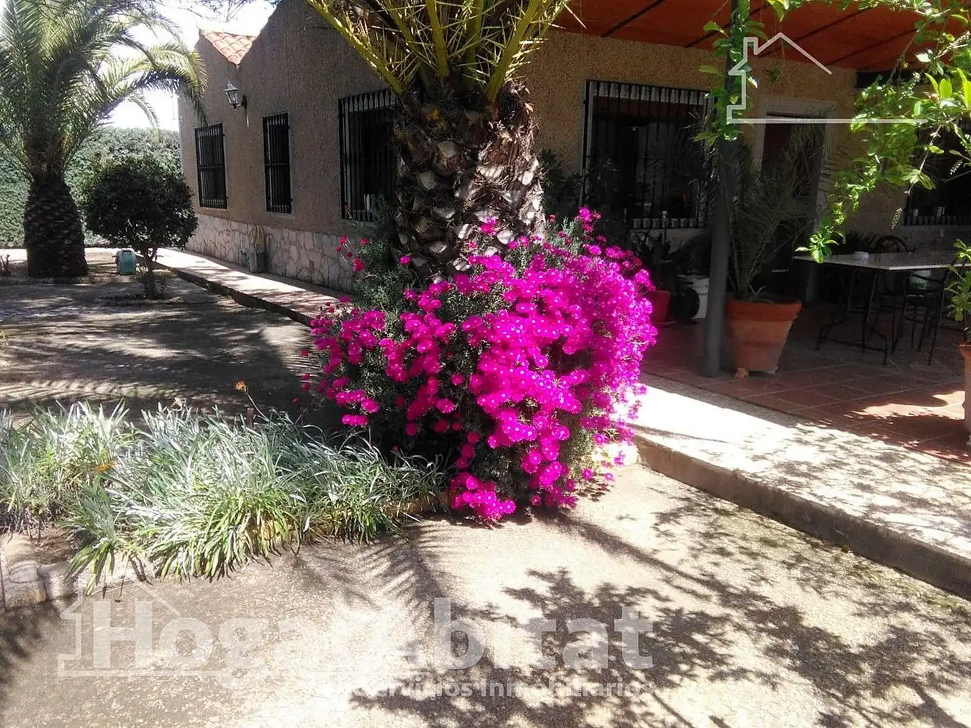 Jardí de Casa o xalet en venda en Badajoz amb Calefacció, Jardí privat i Terrassa