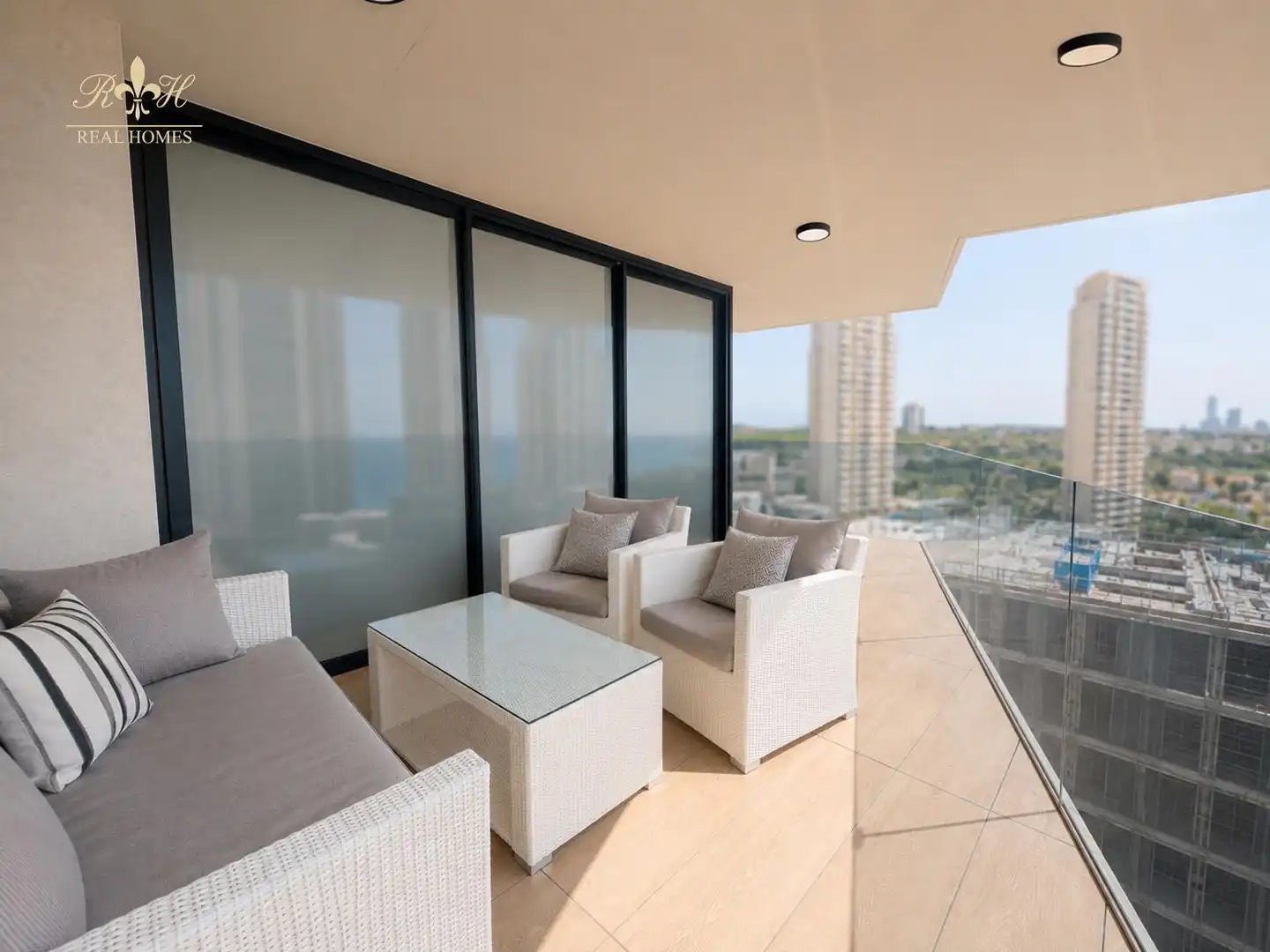 Piso con piscina en venta en MORALET